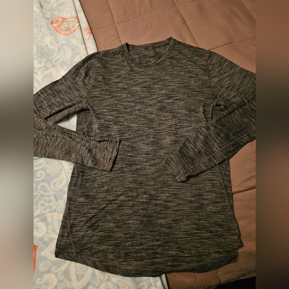 Lululemon shirt